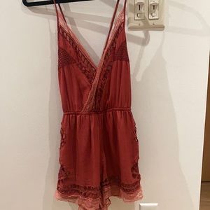 Tularosa Romper size XS